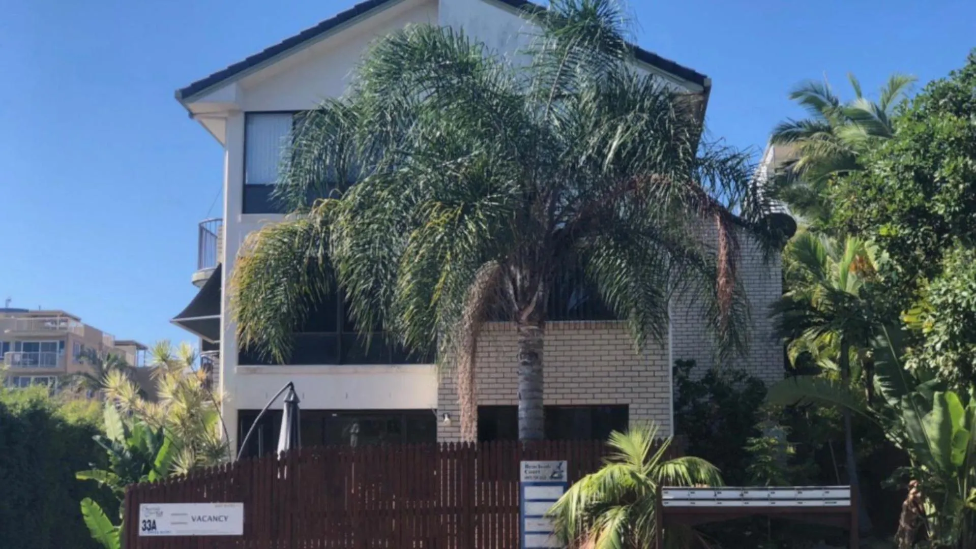 Beachside Court Unit 9 Caloundra Australia