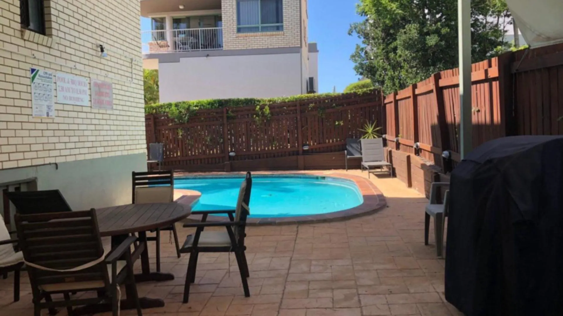 Beachside Court Unit 9 Caloundra Apartment